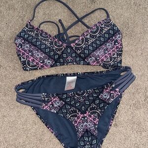 Purple Aztec Design Xhilaration Juniors Target Bikini Size XS💜